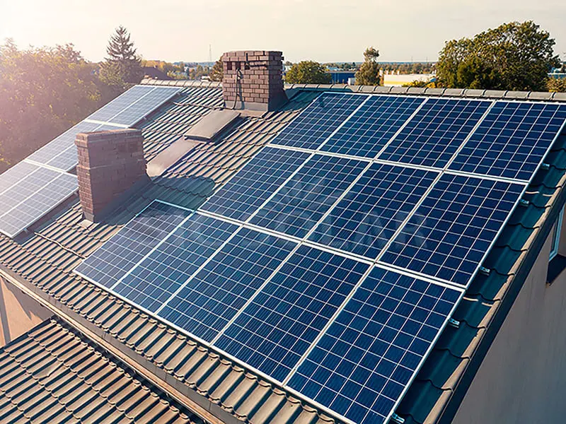 Staffe per tetto in tegole spagnole per pannelli solari da 11KW