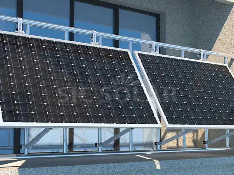 Balcone con staffa solare da 1 kW in Finlandia