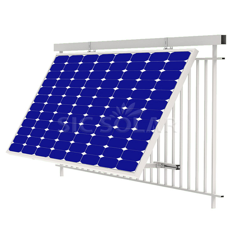 Sistema di montaggio su balcone con pannello solare